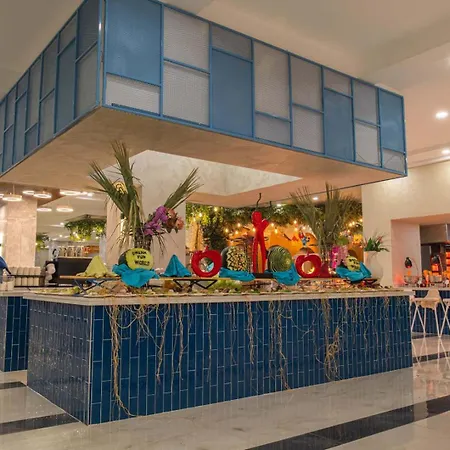 Hotell Dream Fun World Side