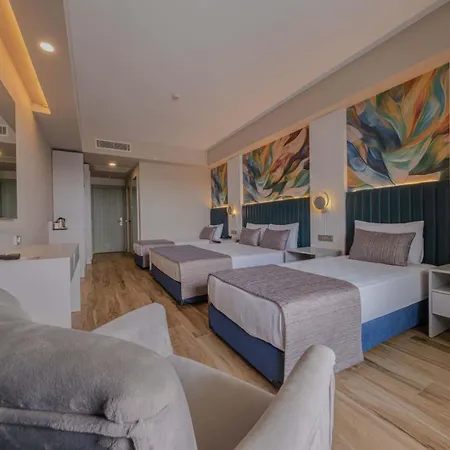 Dream Fun World מלון