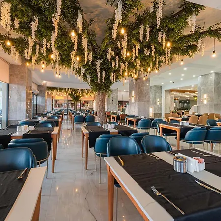 호텔 Dream Fun World 시데