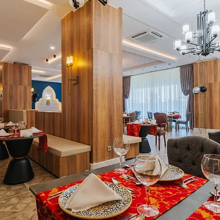 호텔 Dream Fun World 5*