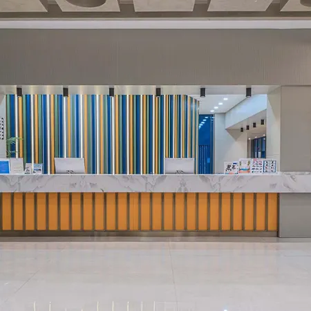 호텔 Dream Fun World 5*