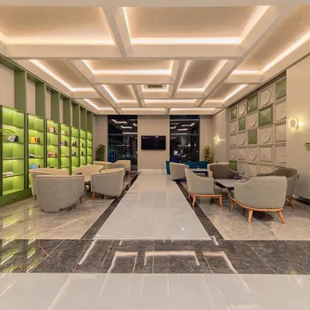 מלון Dream Fun World 5*