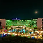 Hotel Dream Fun World Side