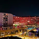 Hotel Dream Fun World