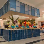 Hotel Dream Fun World Side